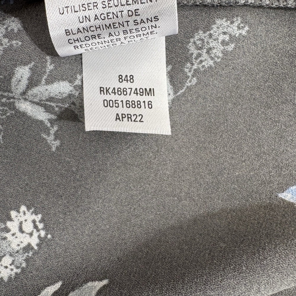 Nordstrom Rack Blouse Women Medium Gray Floral Romantic Cottage Boho Soft Girl - Picture 9 of 9